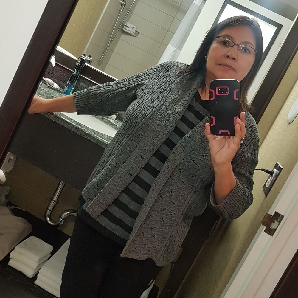 Meet your Posher, Raine